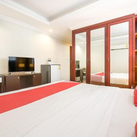 Oyo 357 Sleep Easy On Nineteen Otel Pattaya Dış mekan fotoğraf