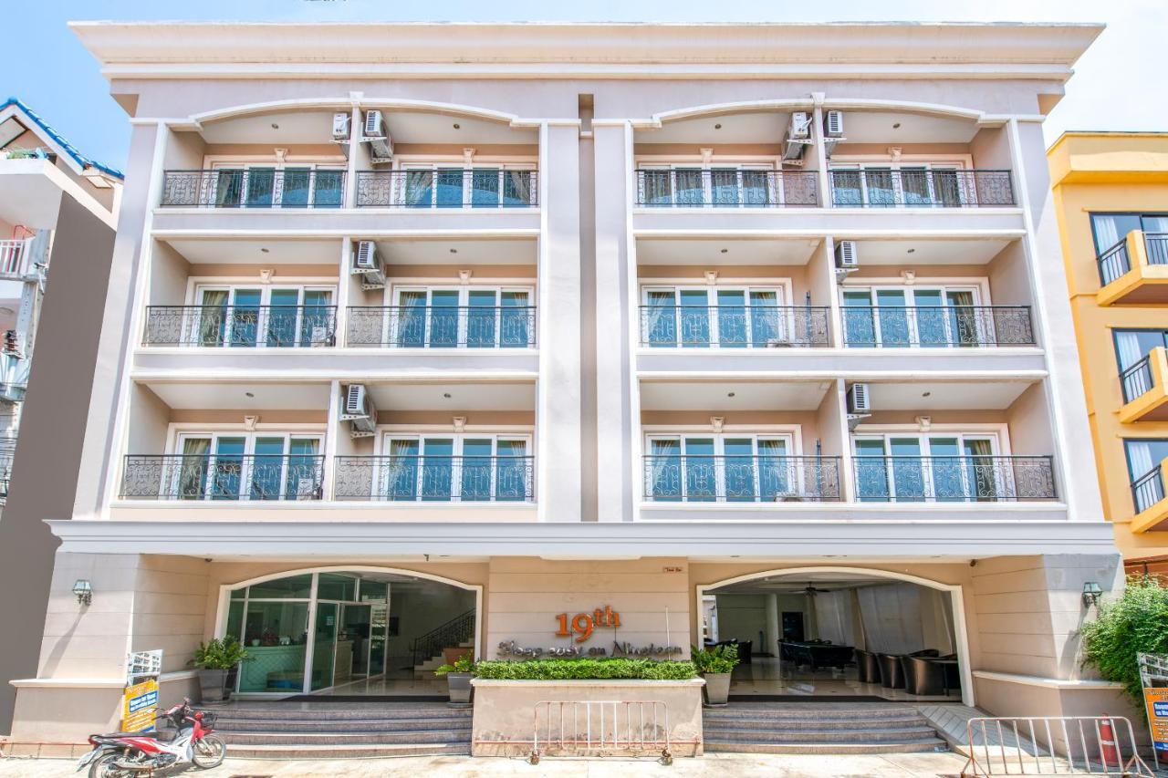 Oyo 357 Sleep Easy On Nineteen Otel Pattaya Dış mekan fotoğraf